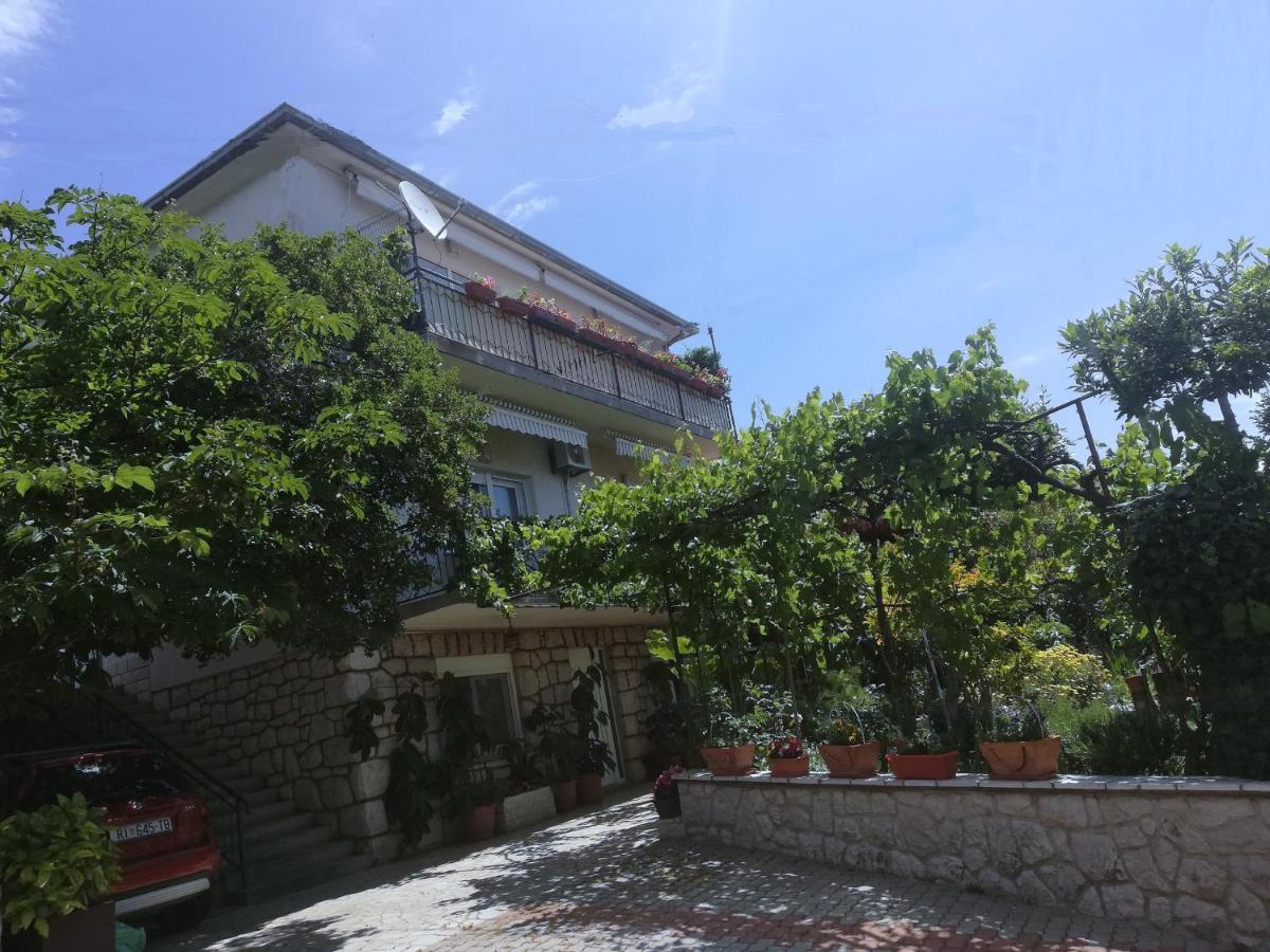 Apartman Bokula Novi Vinodolski Exterior foto