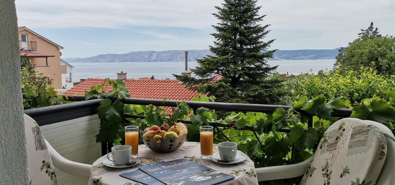 Apartman Bokula Novi Vinodolski Exterior foto