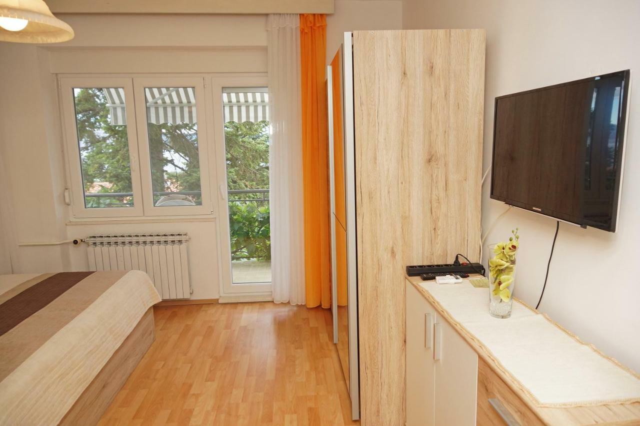 Apartman Bokula Novi Vinodolski Exterior foto